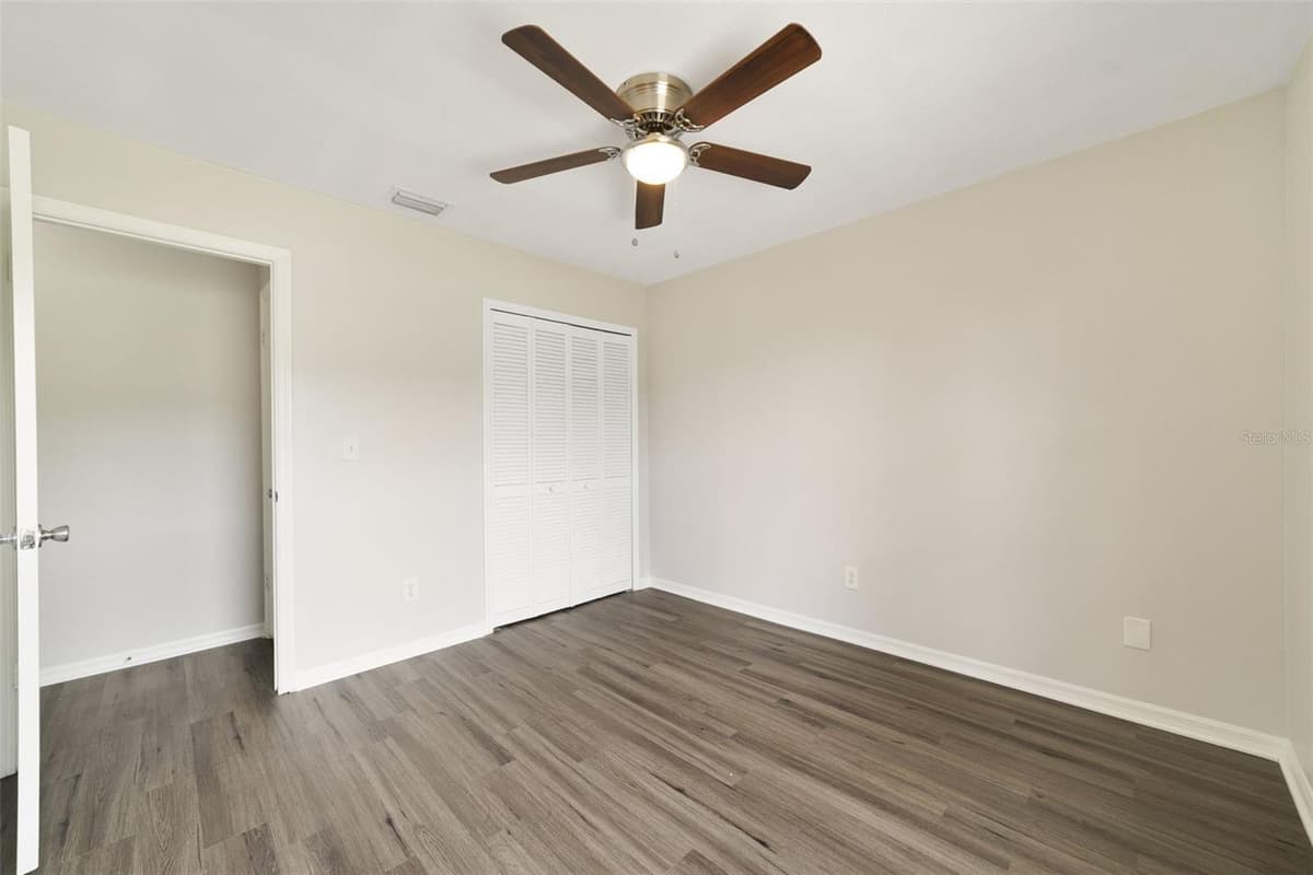 5444 PEACO PLACE — photo 12 of 17