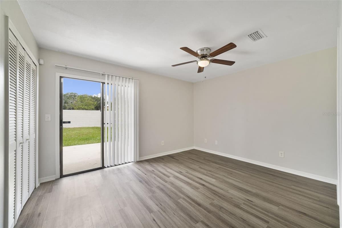 5444 PEACO PLACE — photo 9 of 17