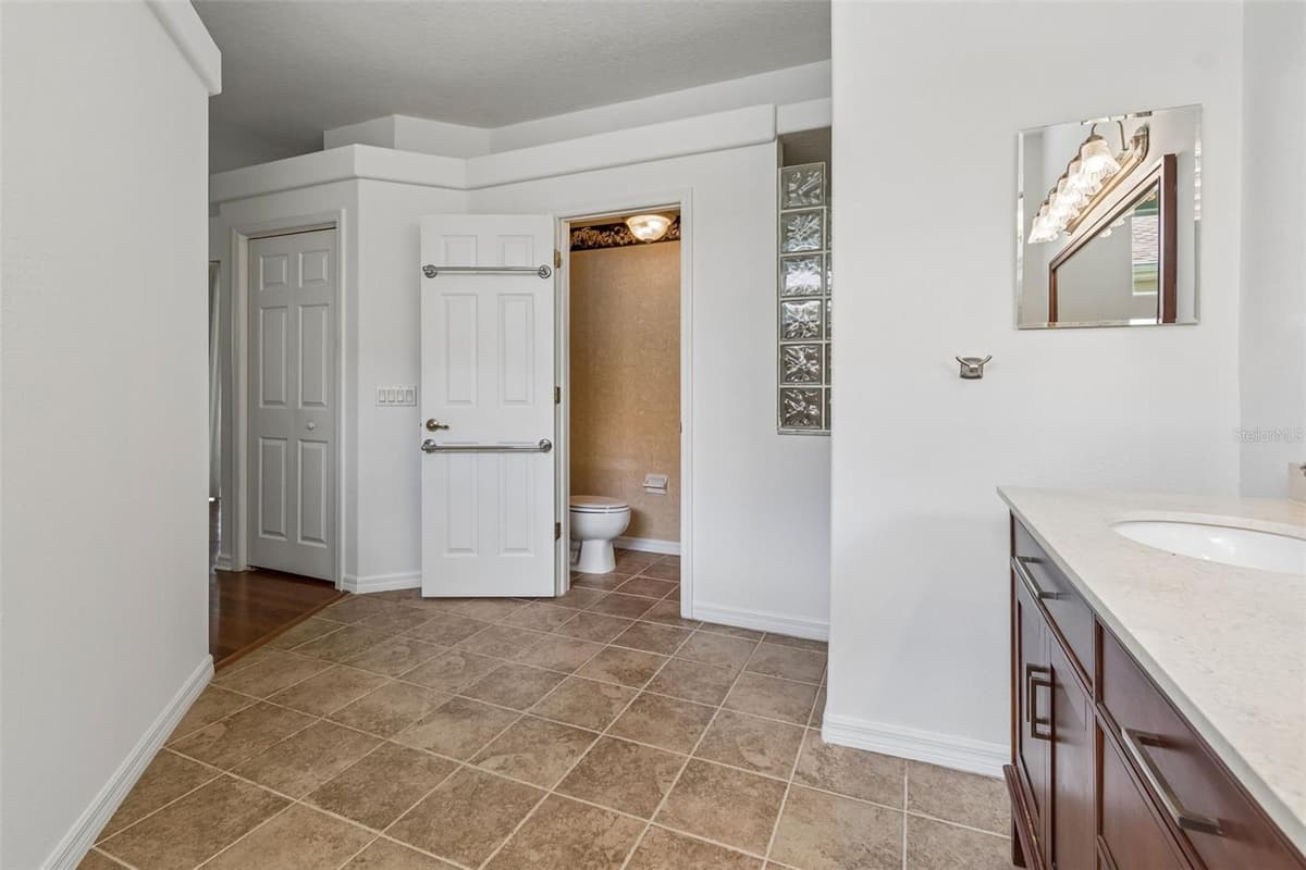 12442 FOREST HIGHLANDS DRIVE — photo 37 of 64