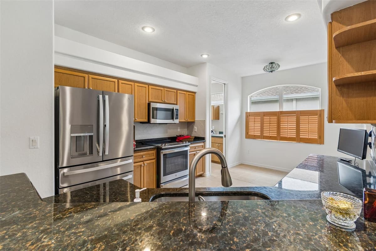 12442 FOREST HIGHLANDS DRIVE — photo 17 of 64