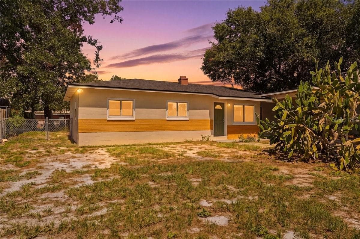 813 ELLERBE WAY — photo 1 of 47