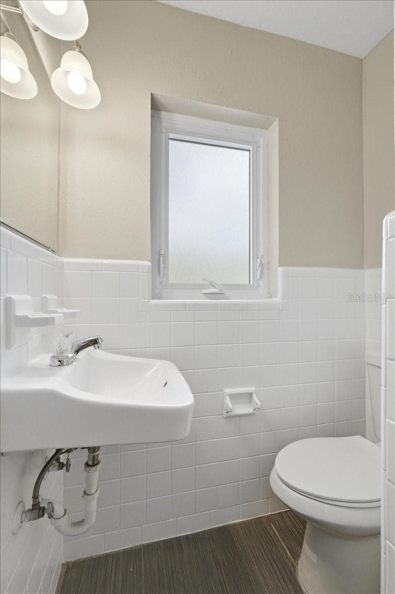813 ELLERBE WAY — photo 37 of 47