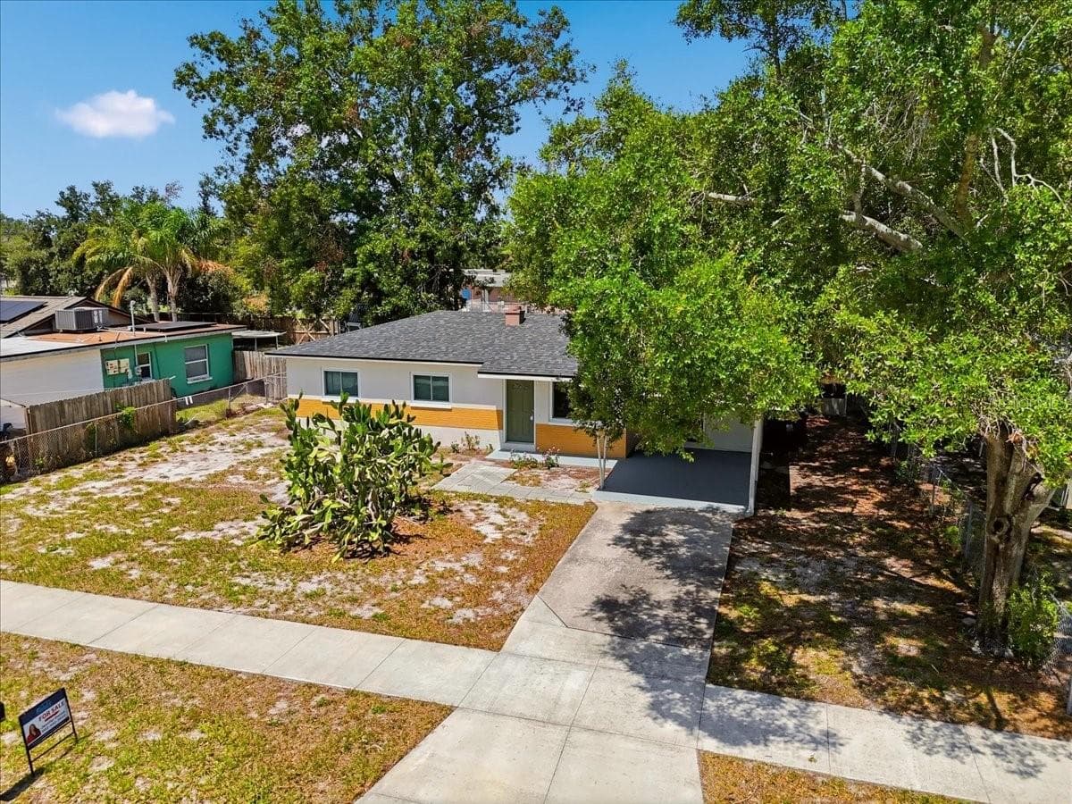 813 ELLERBE WAY — photo 9 of 47