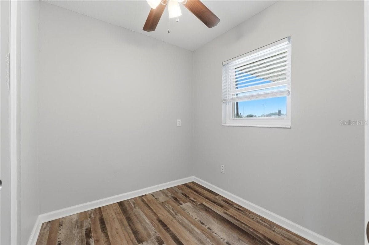 813 ELLERBE WAY — photo 41 of 47