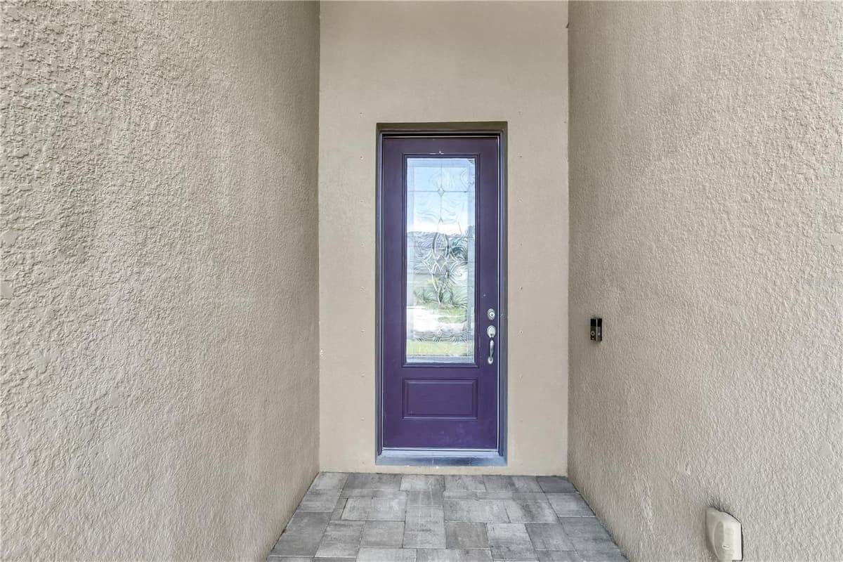 12514 BALLENTRAE FOREST DRIVE — photo 2 of 37