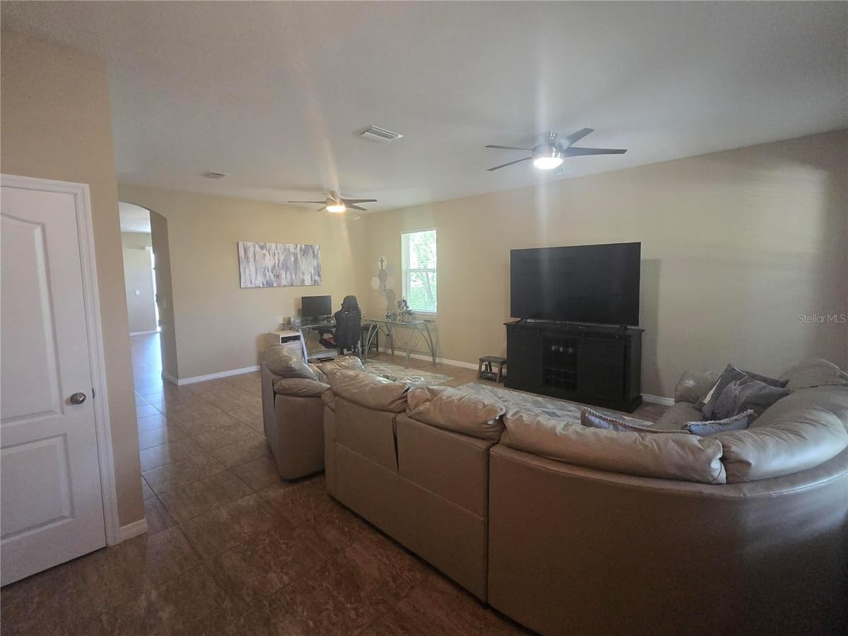 8451 KARPEAL DRIVE — photo 3 of 18