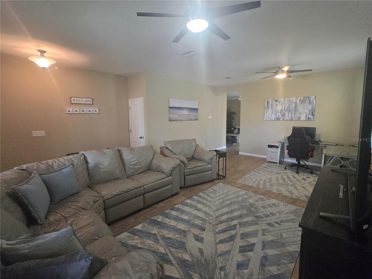 8451 KARPEAL DRIVE — photo 4 of 18