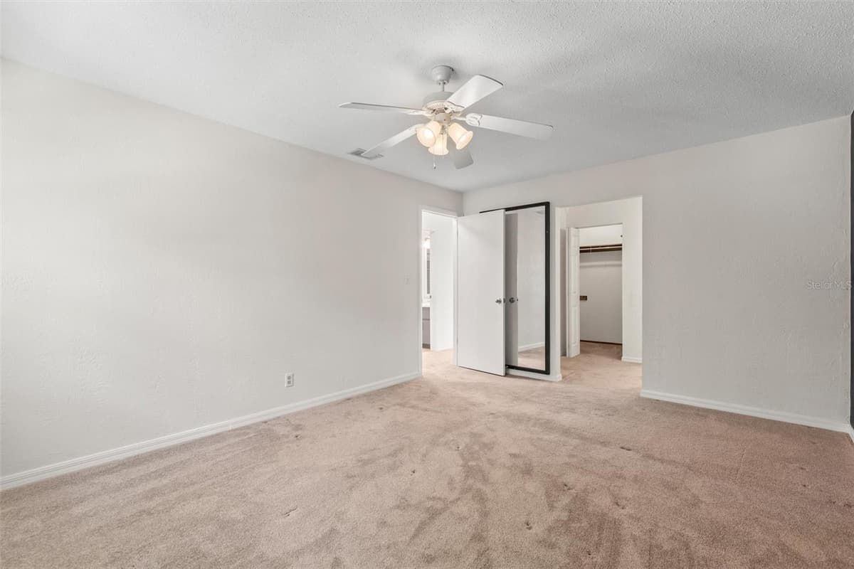 108 NORTHBROOK LANE — photo 21 of 49
