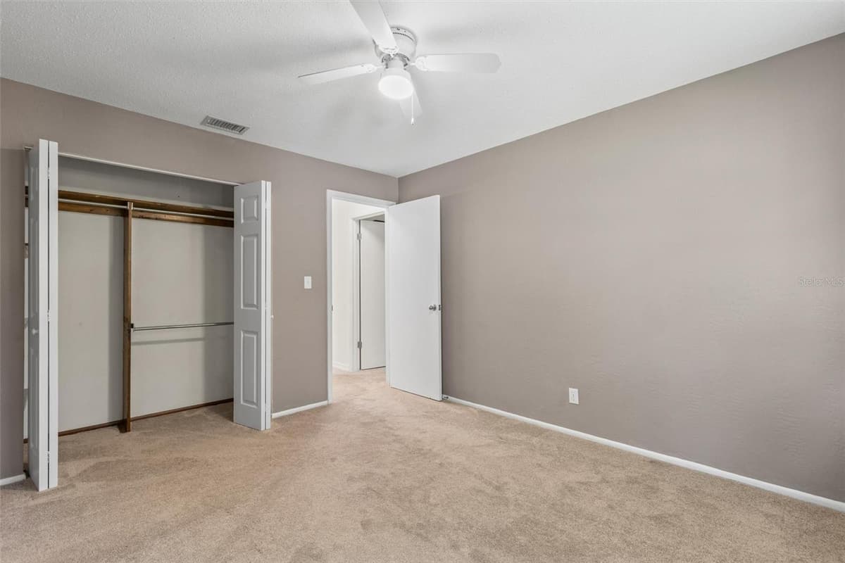 108 NORTHBROOK LANE — photo 30 of 49