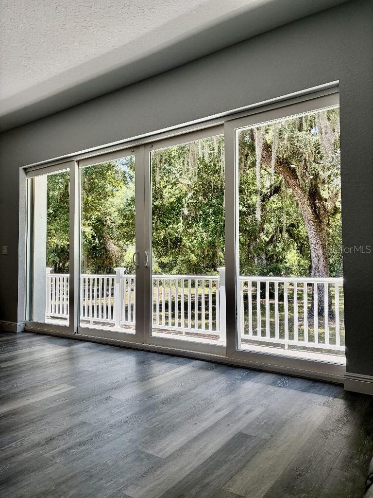 3390 WOODBERRY COURT — photo 18 of 45