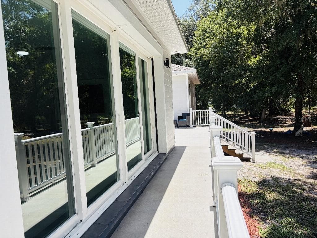 3390 WOODBERRY COURT — photo 7 of 45