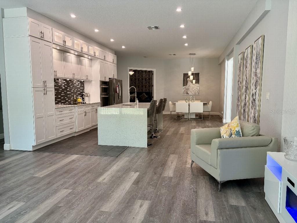3390 WOODBERRY COURT — photo 13 of 45