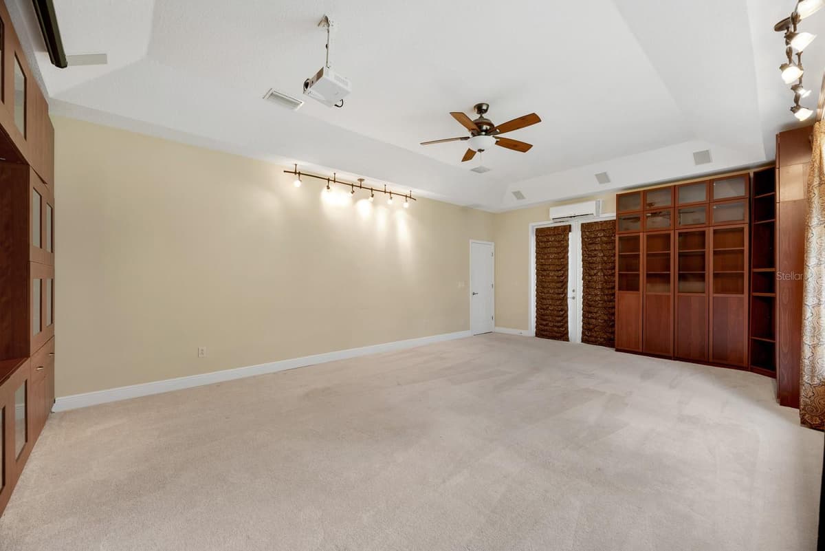 5711 TANAGERSIDE ROAD — photo 31 of 72