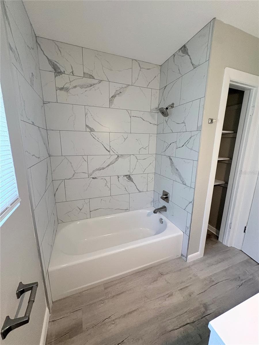 434 AVENUE D — photo 18 of 27