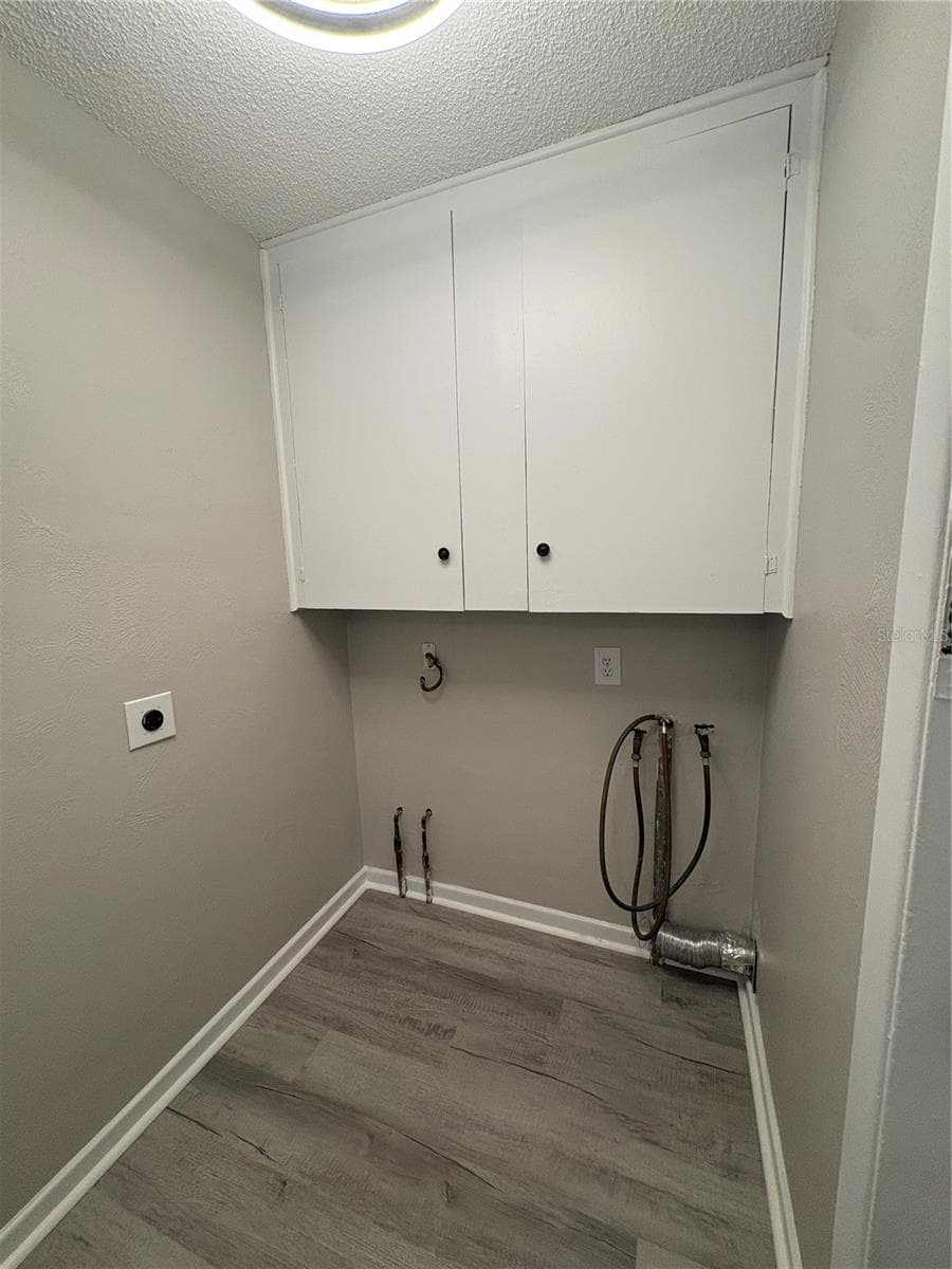 434 AVENUE D — photo 9 of 27
