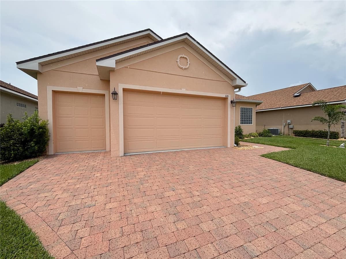1124 SAWGRASS DRIVE — photo 38 of 71