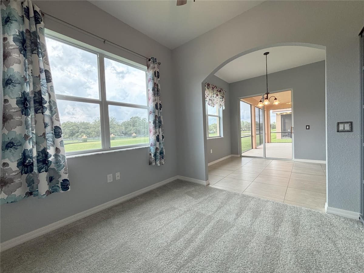 1124 SAWGRASS DRIVE — photo 16 of 71