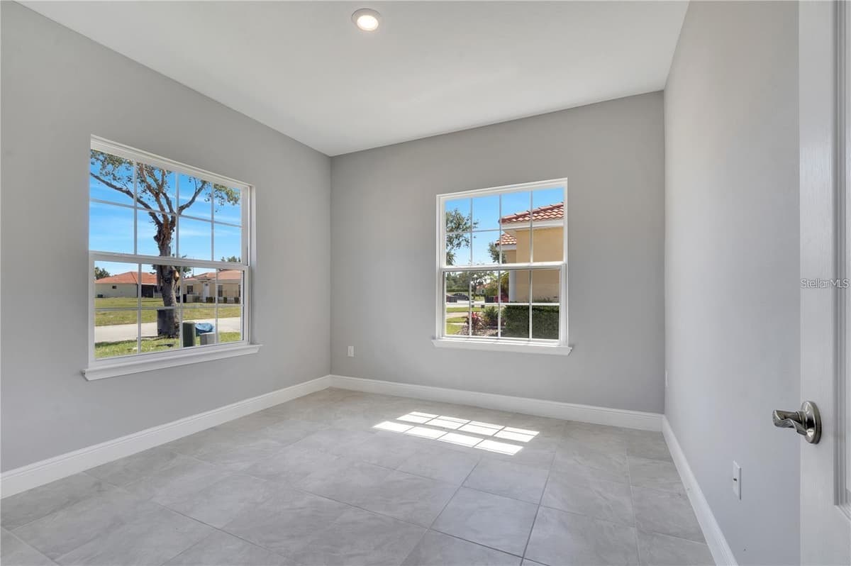 1803 CORIANDER DRIVE — photo 3 of 31