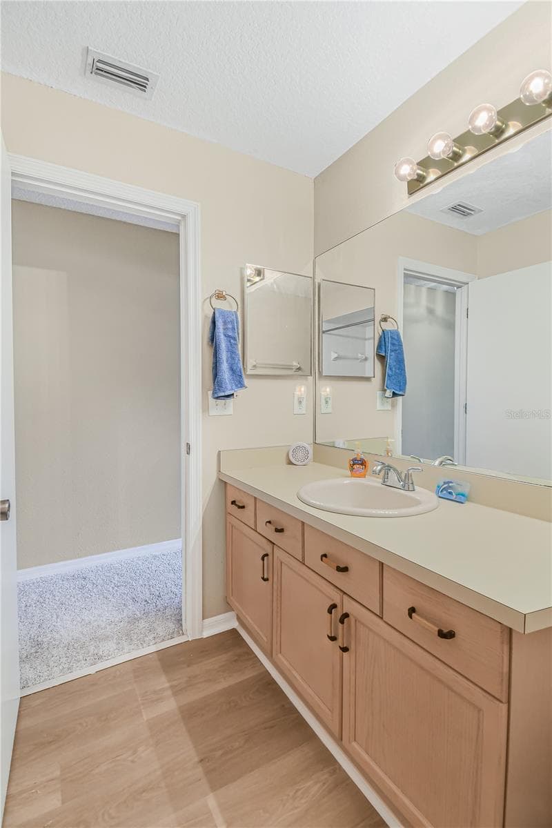 2586 PINE COVE LANE — photo 30 of 51