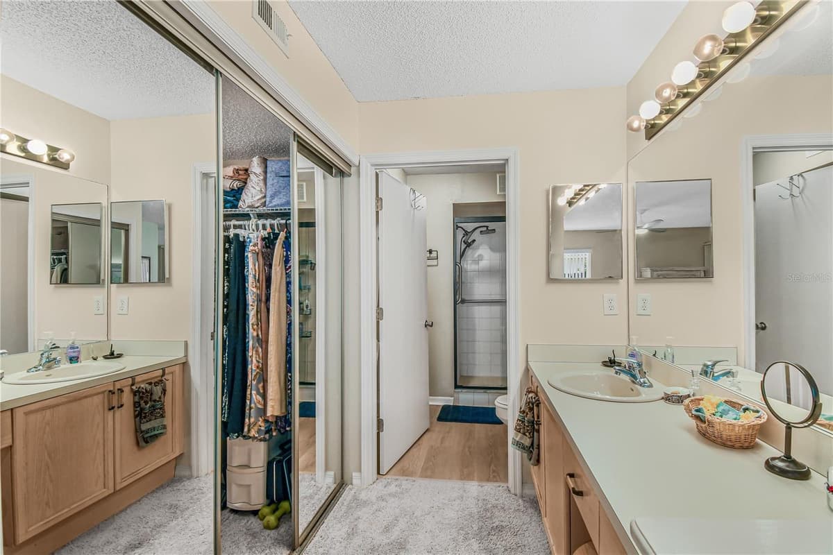 2586 PINE COVE LANE — photo 19 of 51