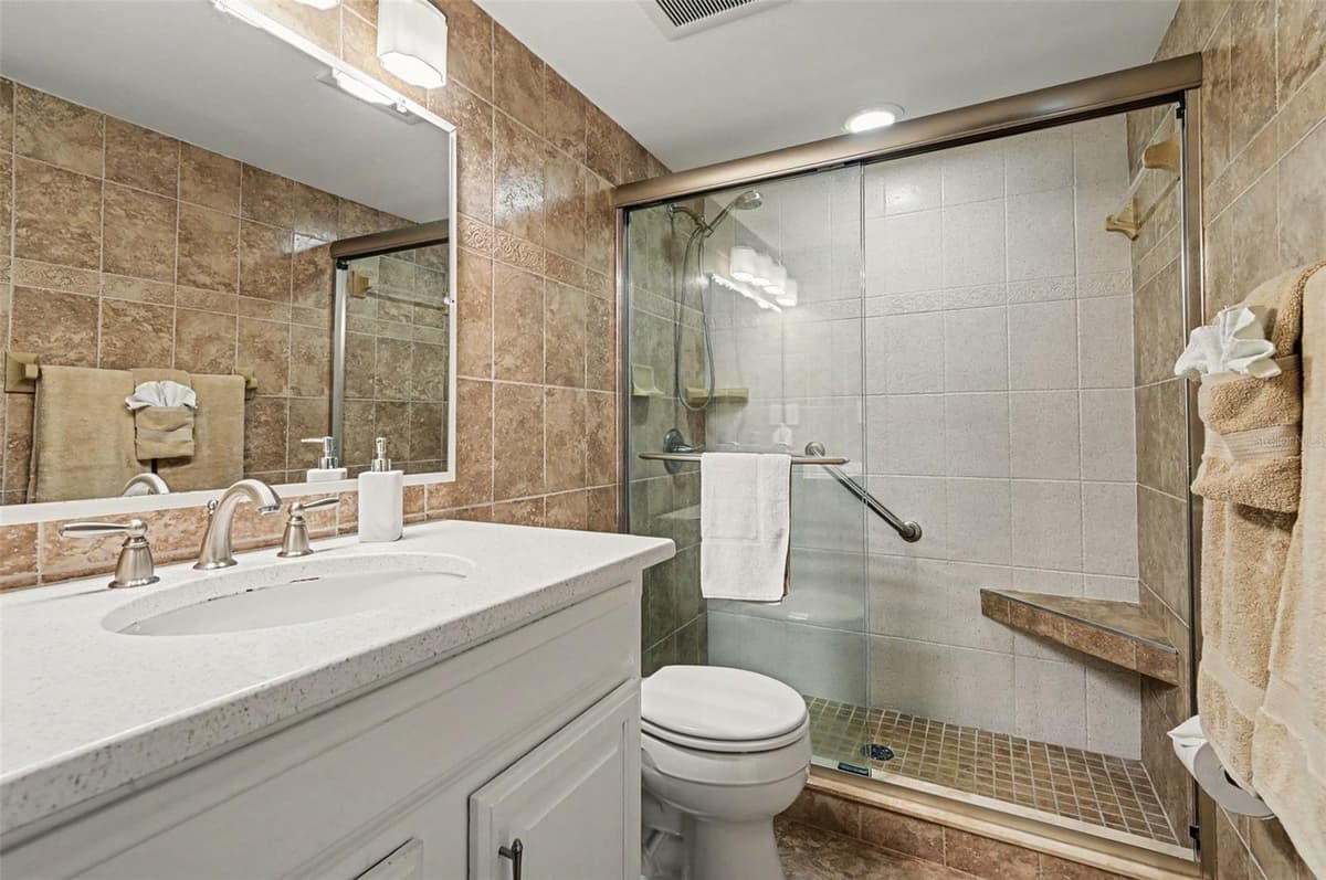 4153 ATLANTIC AVENUE — photo 15 of 29