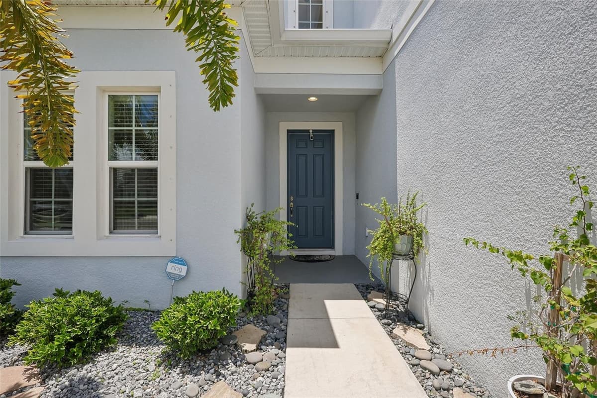 9085 SPRUCE CREEK CIRCLE — photo 3 of 69