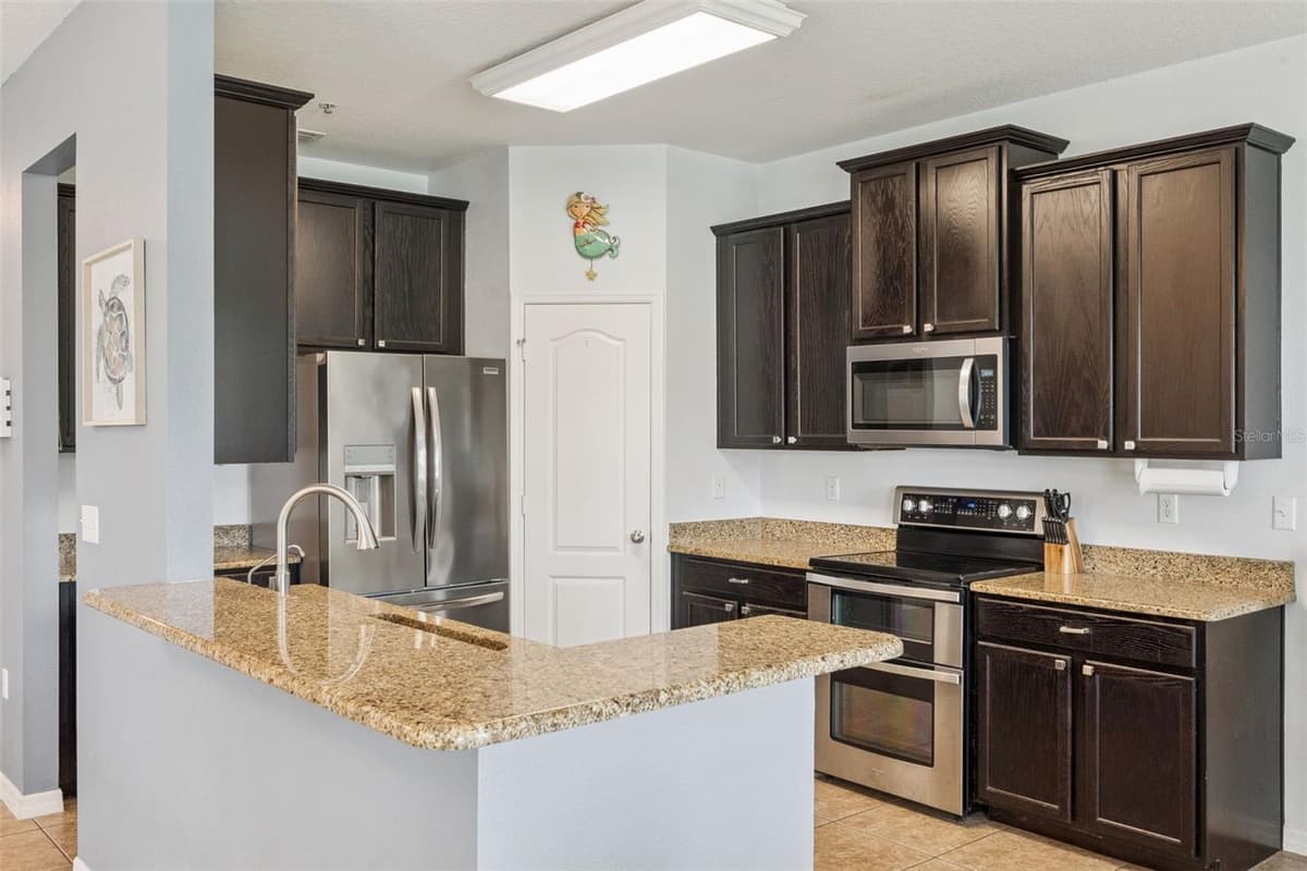 1668 SCARLET OAK LOOP — photo 5 of 46