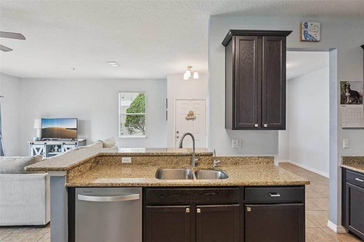 1668 SCARLET OAK LOOP — photo 9 of 46