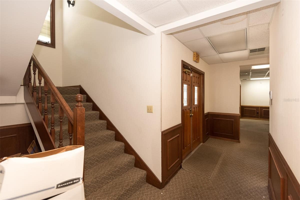 205 MAGNOLIA STREET — photo 27 of 58