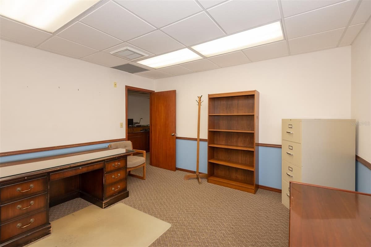 205 MAGNOLIA STREET — photo 42 of 58