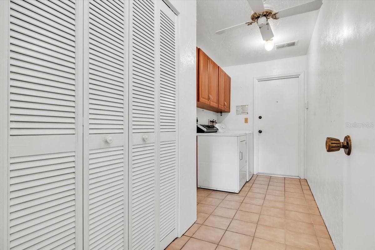 5012 PALM AIRE DRIVE — photo 29 of 50