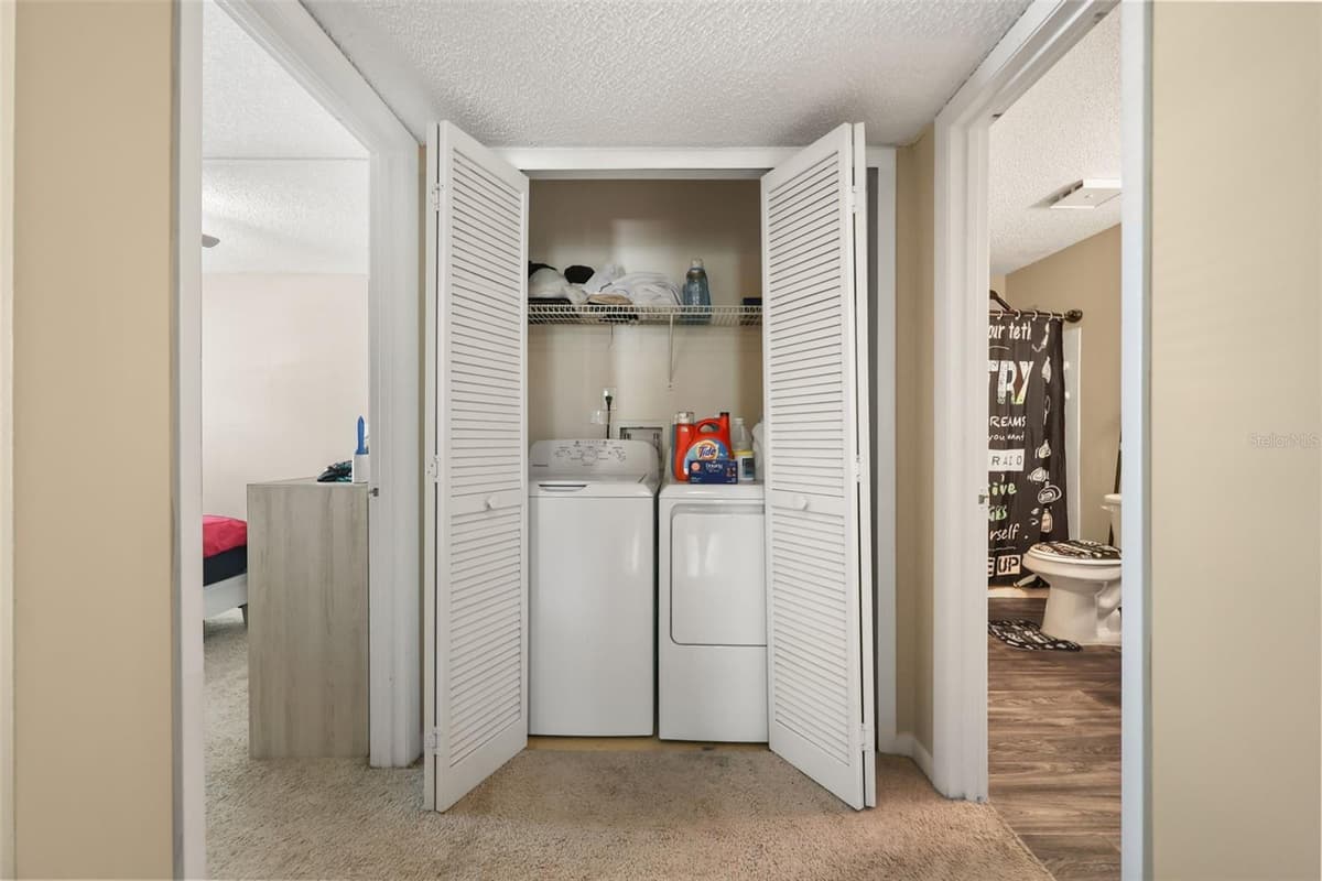 3729 LAKE ORLANDO PARKWAY — photo 9 of 18