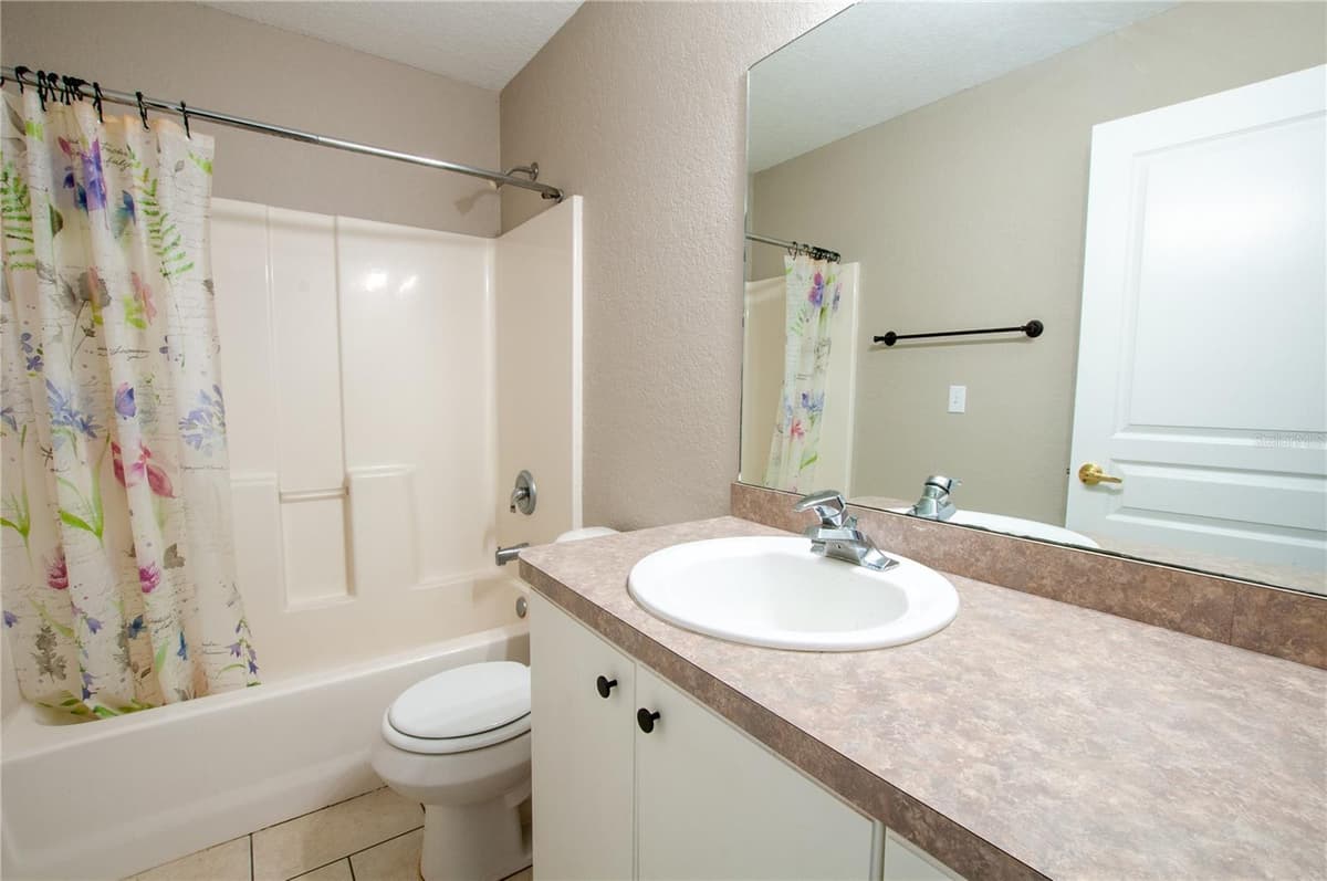 1204 GIBSON STREET — photo 21 of 26