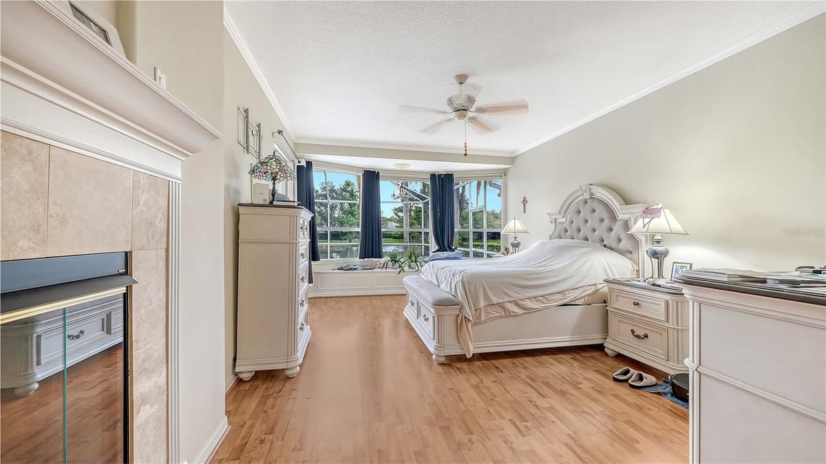6521 SUNDEW COURT — photo 20 of 56