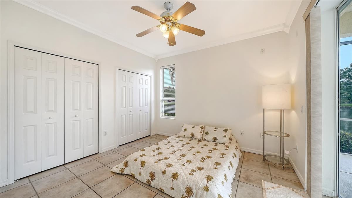6521 SUNDEW COURT — photo 32 of 56