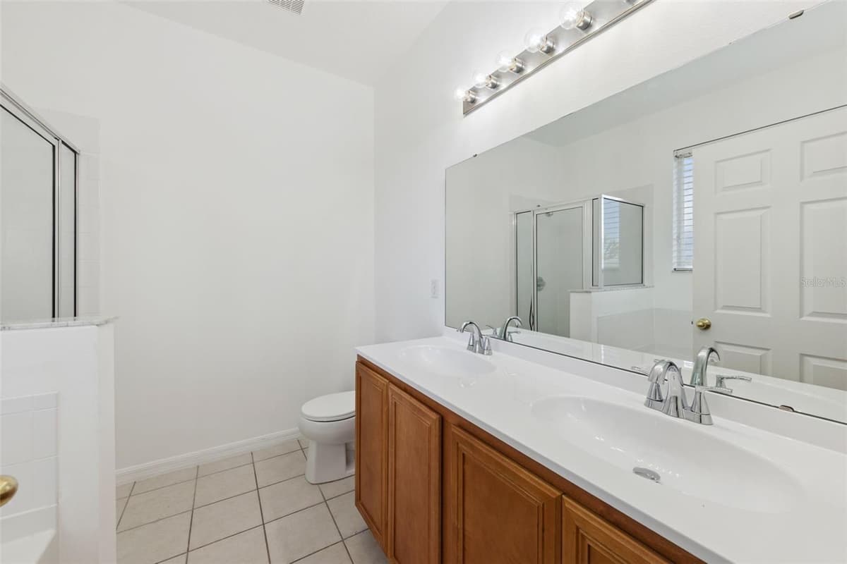 780 LAKEVIEW POINTE DRIVE — photo 20 of 30