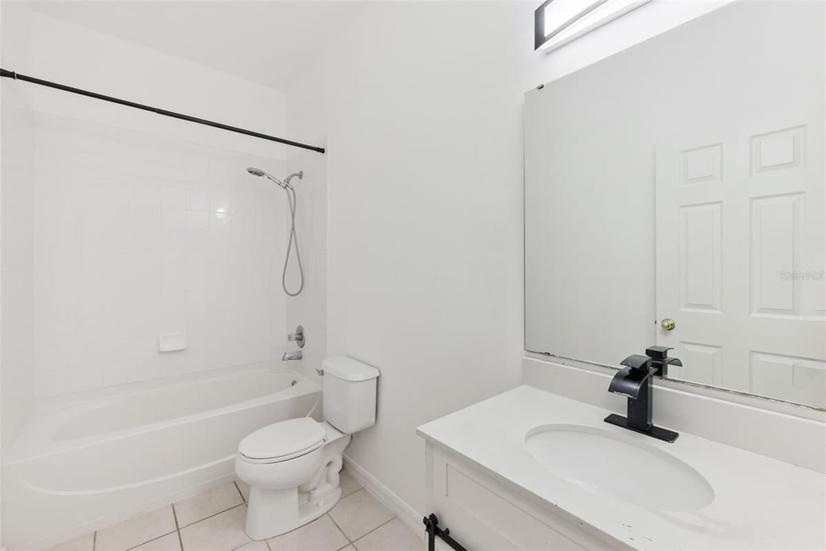 780 LAKEVIEW POINTE DRIVE — photo 21 of 30