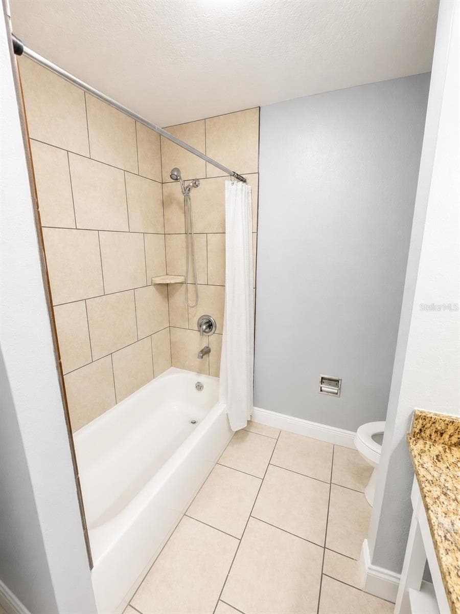 4001 WOODFERN DRIVE — photo 15 of 17