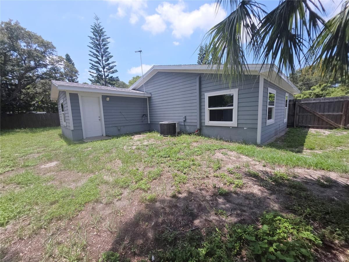 623 DEXTER DRIVE — photo 24 of 29