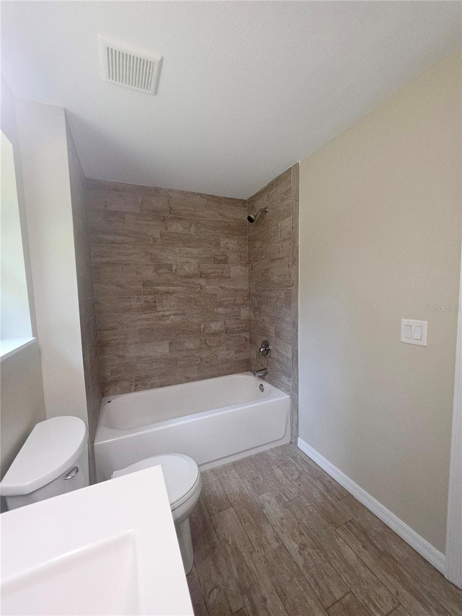 623 DEXTER DRIVE — photo 21 of 29