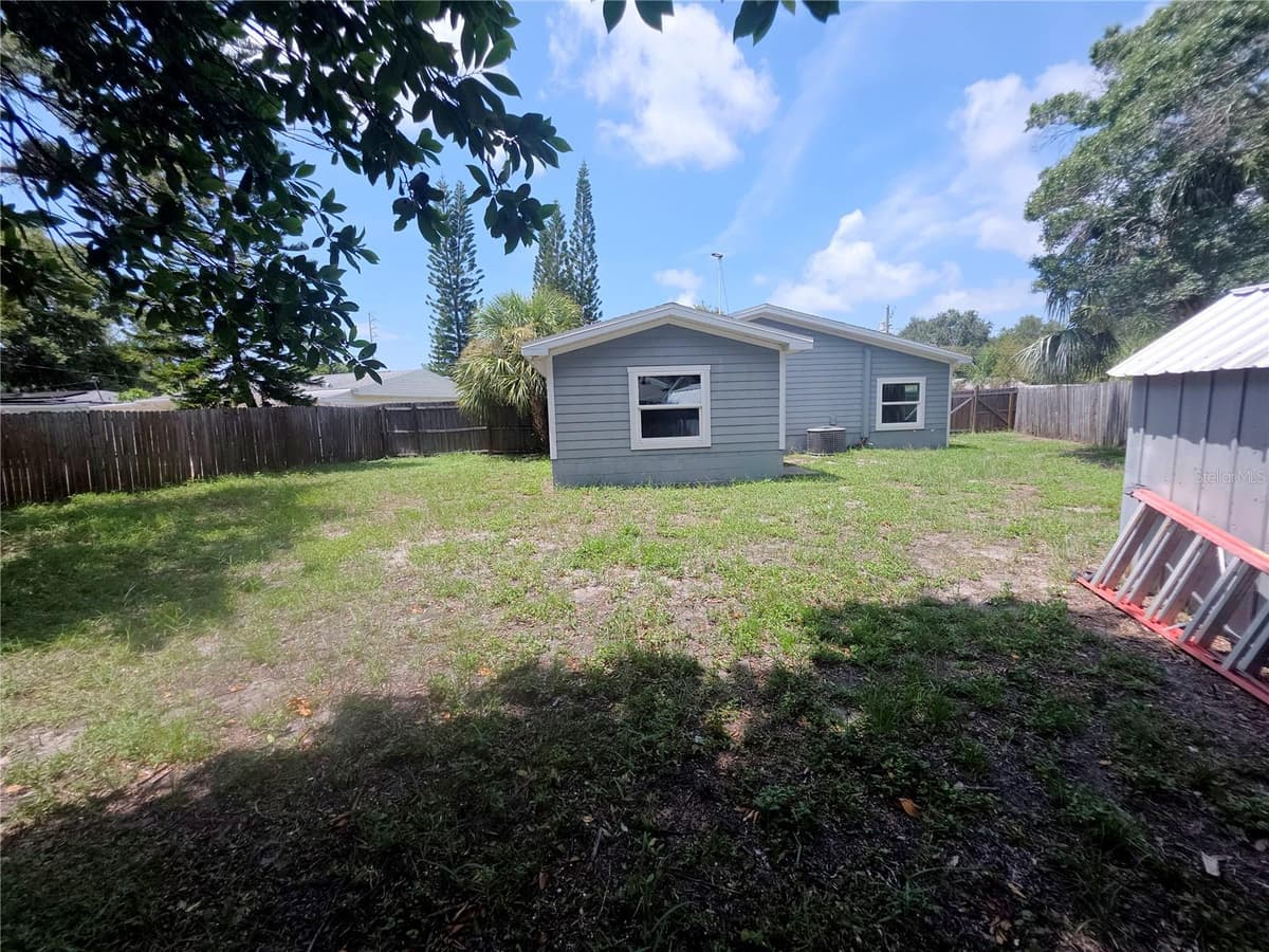 623 DEXTER DRIVE — photo 25 of 29