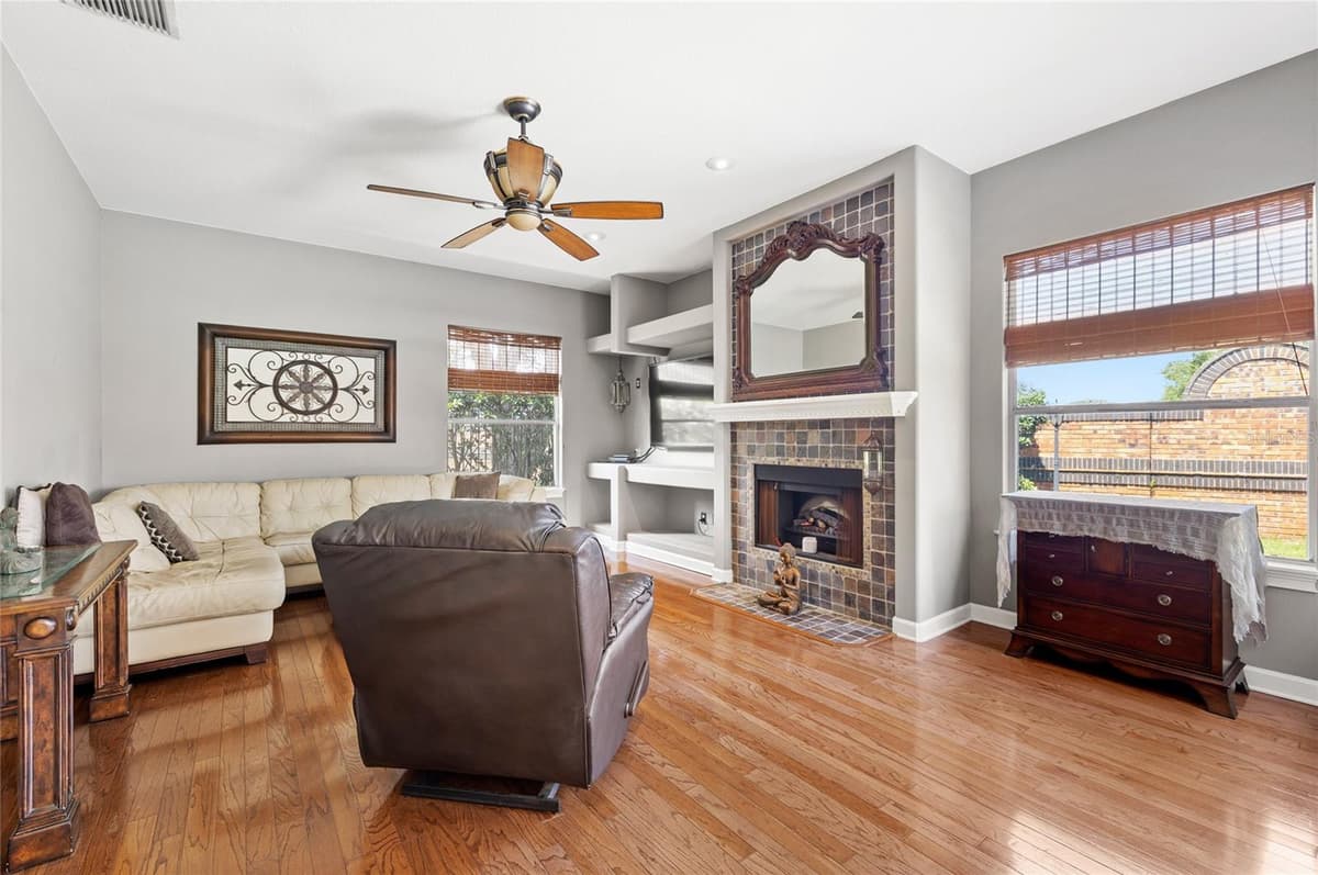 5713 LIBERTY GARDEN COURT — photo 15 of 36