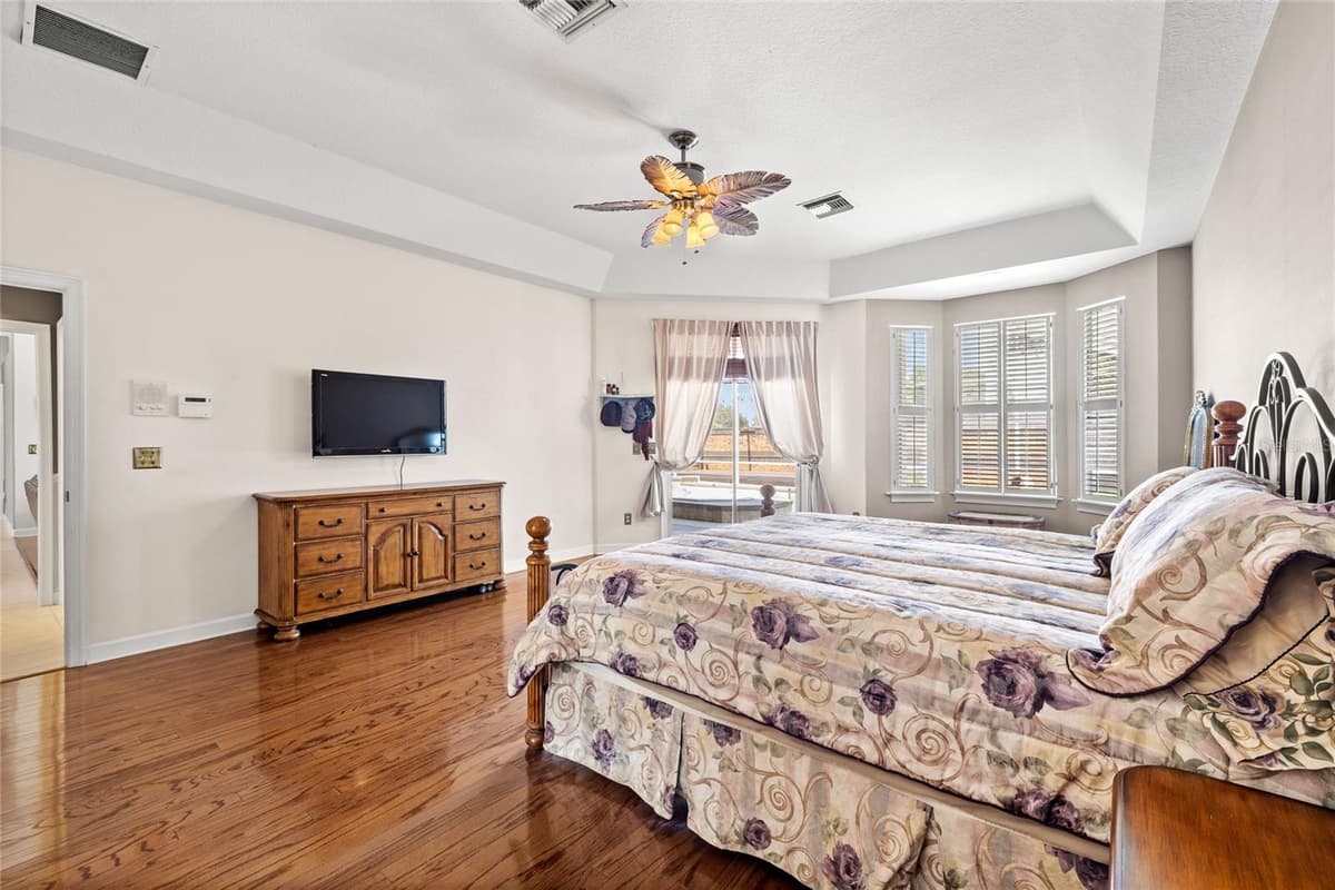 5713 LIBERTY GARDEN COURT — photo 18 of 36