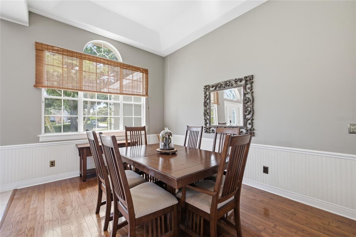 5713 LIBERTY GARDEN COURT — photo 6 of 36