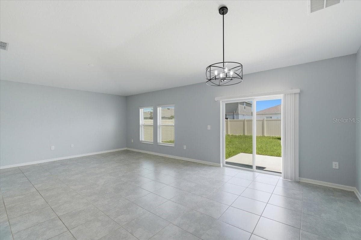 1033 HOLDEN WAY — photo 14 of 34