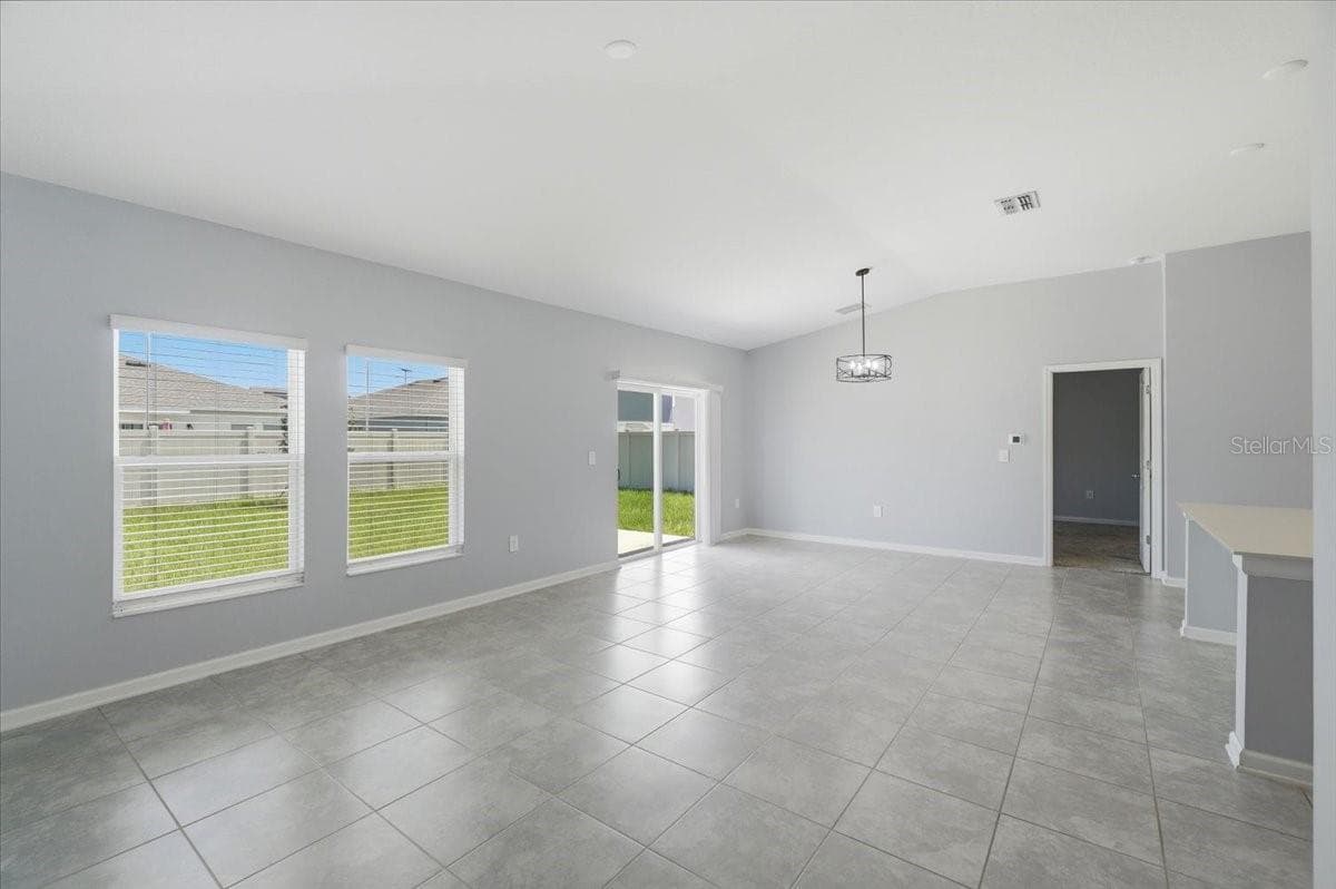 1033 HOLDEN WAY — photo 6 of 34