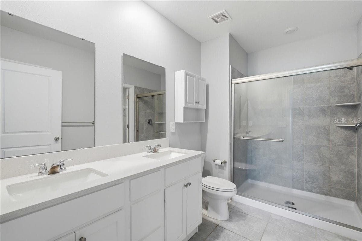 1033 HOLDEN WAY — photo 16 of 34