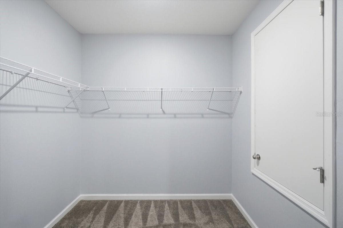 1033 HOLDEN WAY — photo 19 of 34