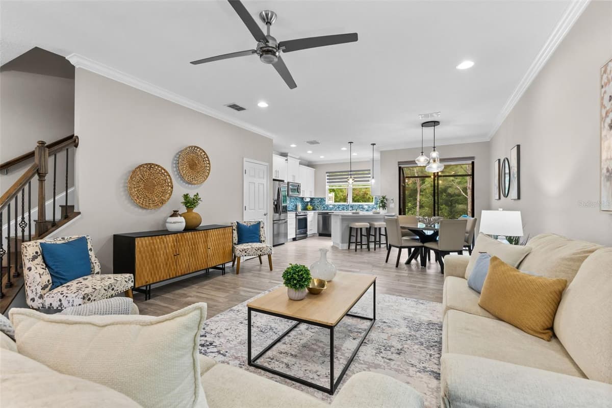 11458 CROWNED SPARROW LANE — photo 4 of 28