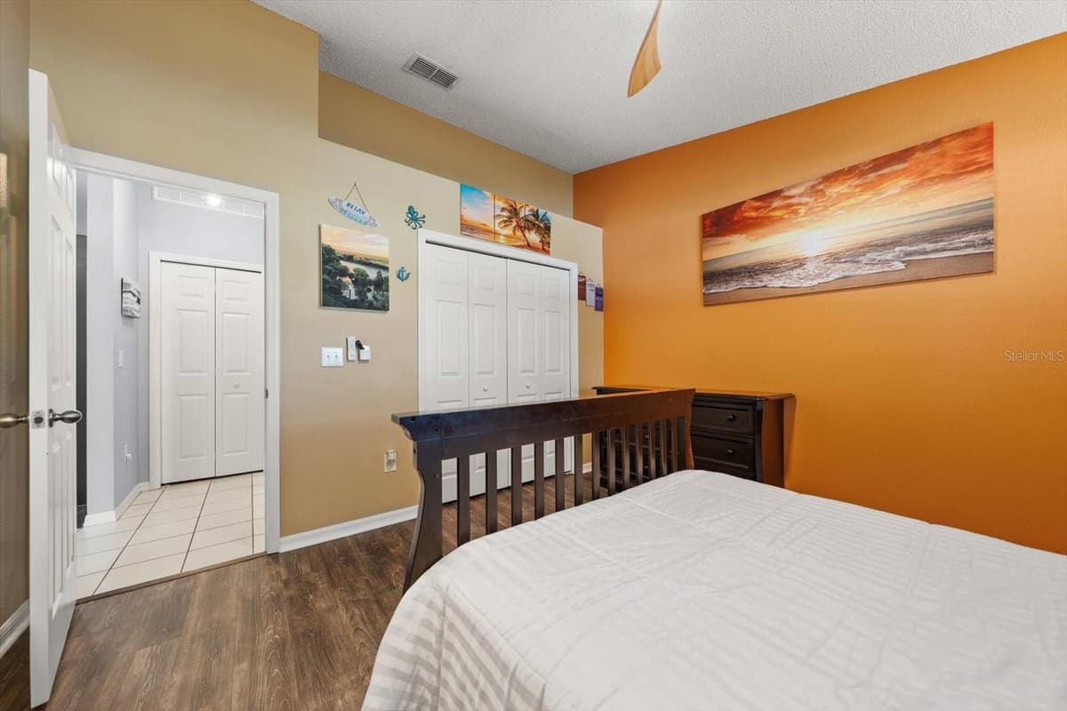 2511 ESTANCIA BOULEVARD — photo 22 of 41